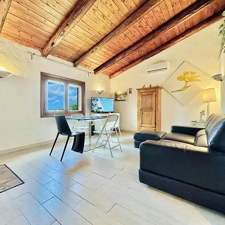 Sea View 2br Parking Wifi 5min Porto Cervo, Baja Sardinia, Poltu Quatu 4pax Appartamento Porto Cervo